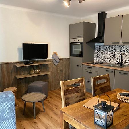 Appartement Brettljause Ferienhaus Fuenf Sinne デーブリアッハ エクステリア 写真